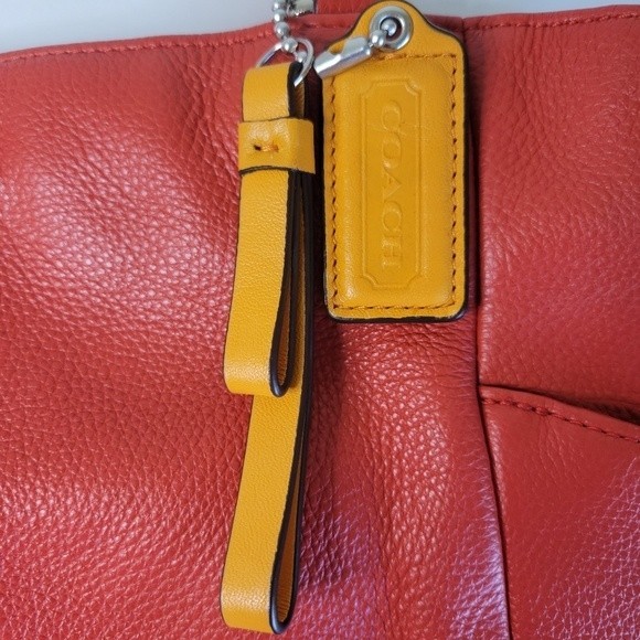 Coach Park Signature North South tote Vermillion Red leather - Picture 6 of 13